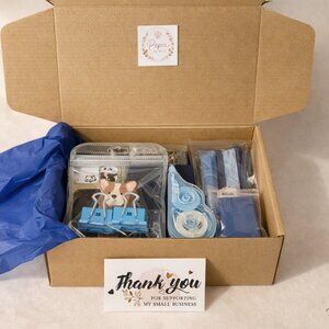 Gift Box – Handmade Keychain, Matching Mirror, Jewelry, Stationery Set